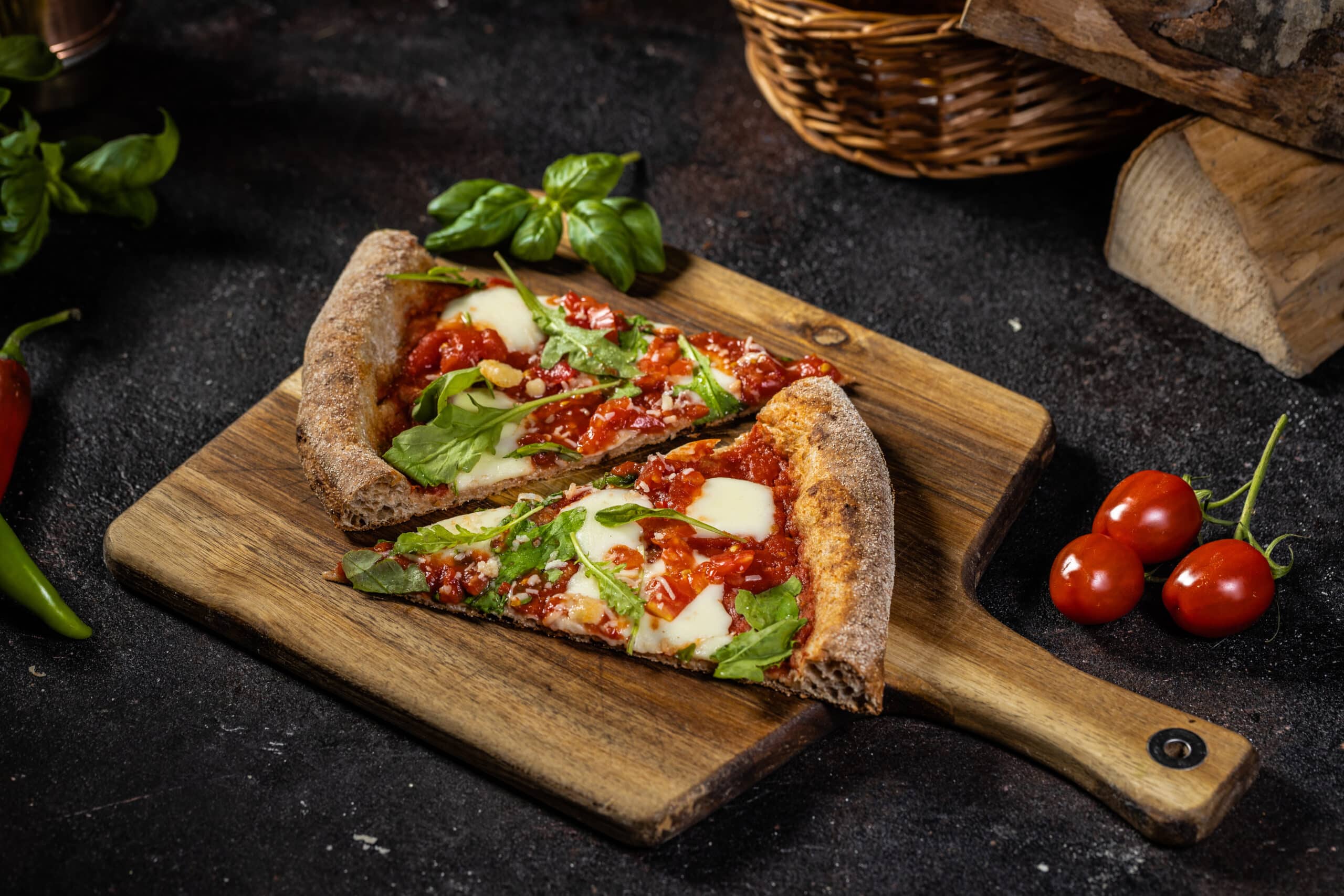 Still life of a fresh baked deliciouse italian pizza